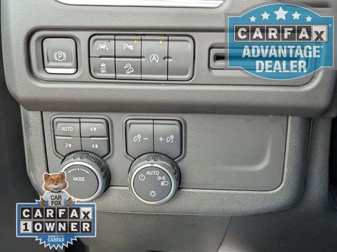 Certified 2023 Chevrolet Suburban Premier image 12
