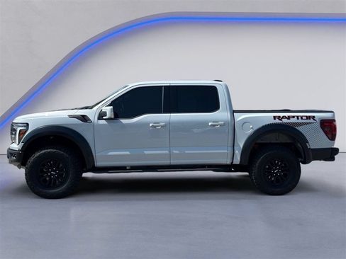 Used 2025 Ford F150 Raptor AWD/4WD image 8