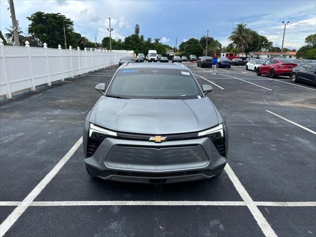Used 2024 Chevrolet Blazer EV LT AWD/4WD image 4
