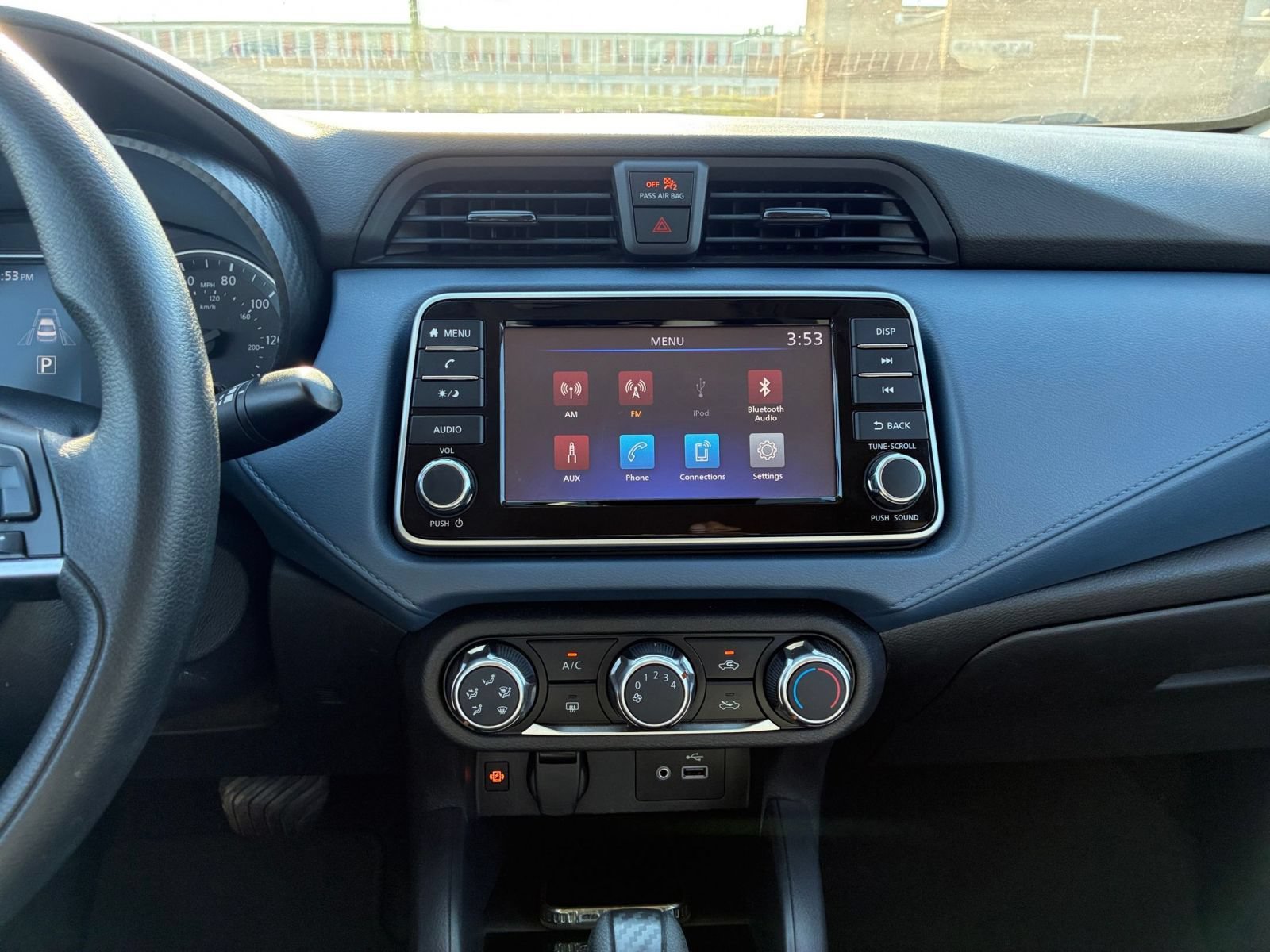 Used 2025 Nissan Versa SV FWD image 16