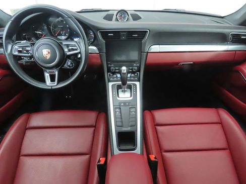 Used 2018 Porsche 911 Turbo image 13