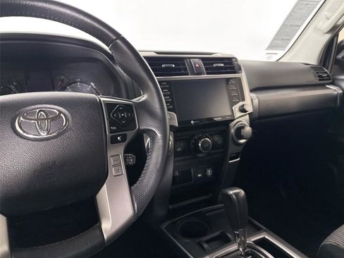 Used 2020 Toyota 4Runner SR5 image 46