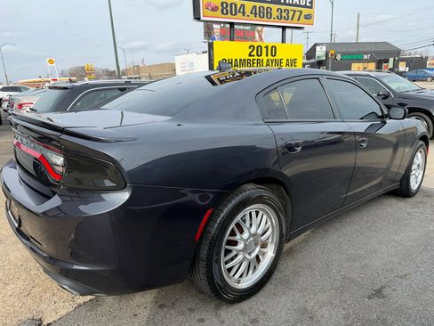 Used 2018 Dodge Charger GT image 3