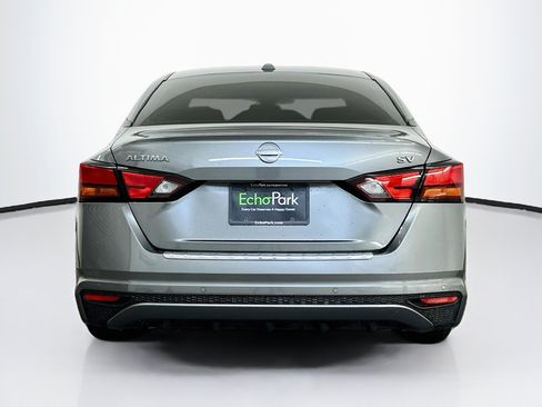 Used 2023 Nissan Altima 2.5 SV FWD image 7