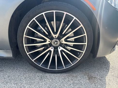 Used 2022 Mercedes-Benz S 580 4MATIC Sedan image 3