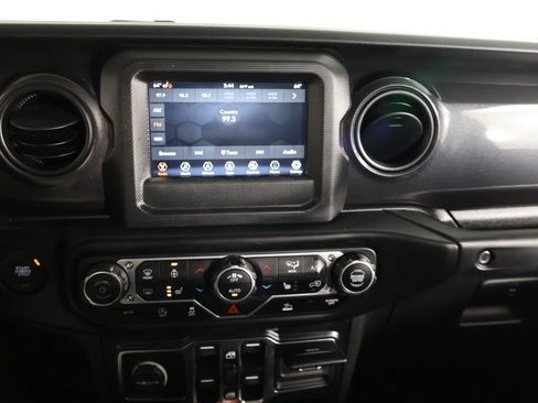 Used 2023 Jeep Wrangler Unlimited Sport AWD/4WD image 44