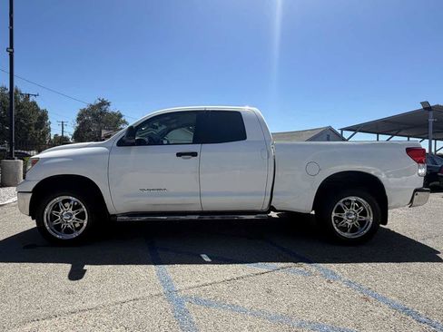Used 2011 Toyota Tundra 2WD Double Cab w/ Tow Pkg image 2