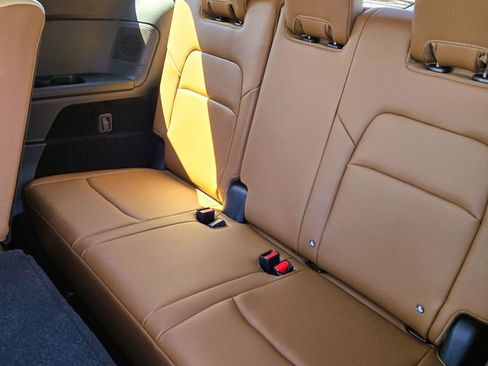 New 2026 Nissan Pathfinder Platinum w/ Cargo Package image 10