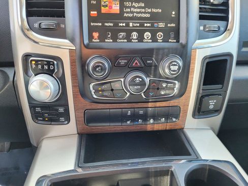 Used 2015 RAM 1500 Laramie w/ Convenience Group AWD/4WD image 30