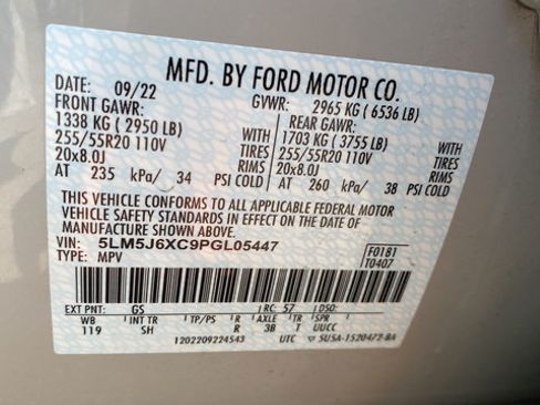 Used 2023 Lincoln Aviator AWD w/ Premium Package image 29
