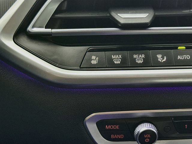 Used 2022 BMW X5 M50i w/ Executive Package AWD/4WD image 21