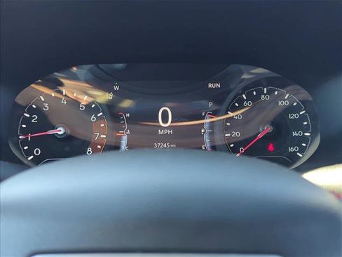 Used 2023 Jeep Compass Trailhawk image 12