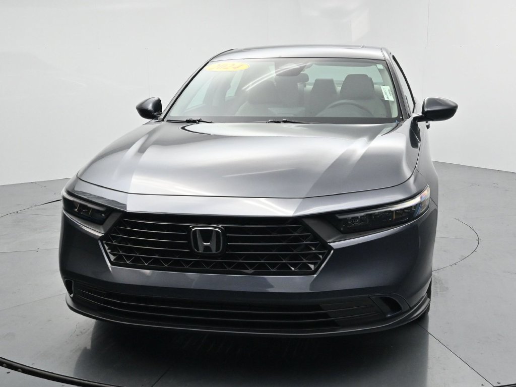 Used 2024 Honda Accord EX image 3