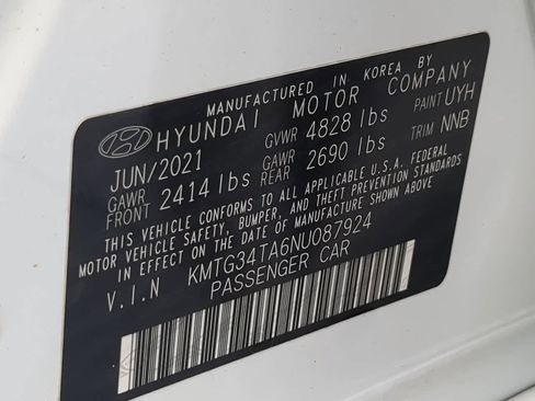 Used 2022 Genesis G70 2.0T image 36