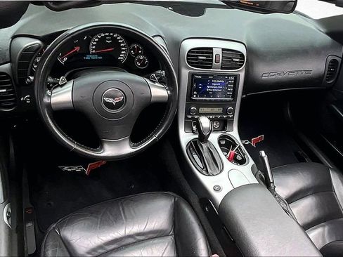 Used 2006 Chevrolet Corvette Coupe w/ Roof Package image 8