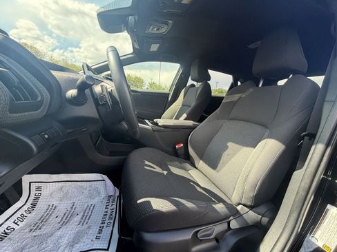 Used 2023 Subaru Solterra AWD image 13