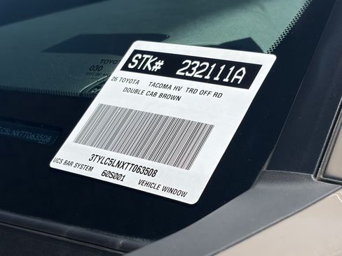 Certified 2026 Toyota Tacoma 4x4 Double Cab Hybrid image 32