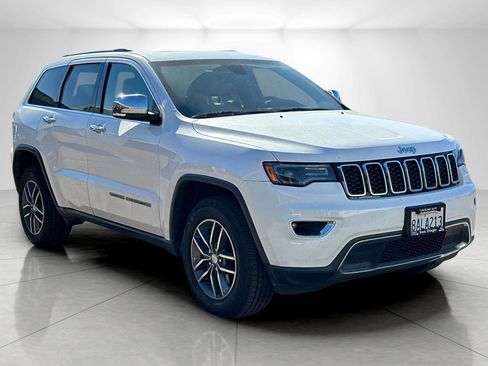 Used 2018 Jeep Grand Cherokee Limited w/ Luxury Group II image 1