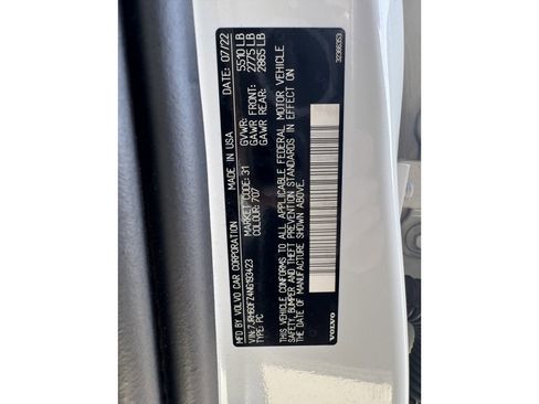 Used 2022 Volvo S60 T8 R-Design Expression w/ Premium Package image 42