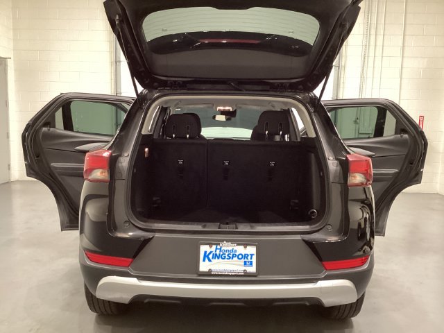 Used 2022 Chevrolet TrailBlazer LT FWD image 12