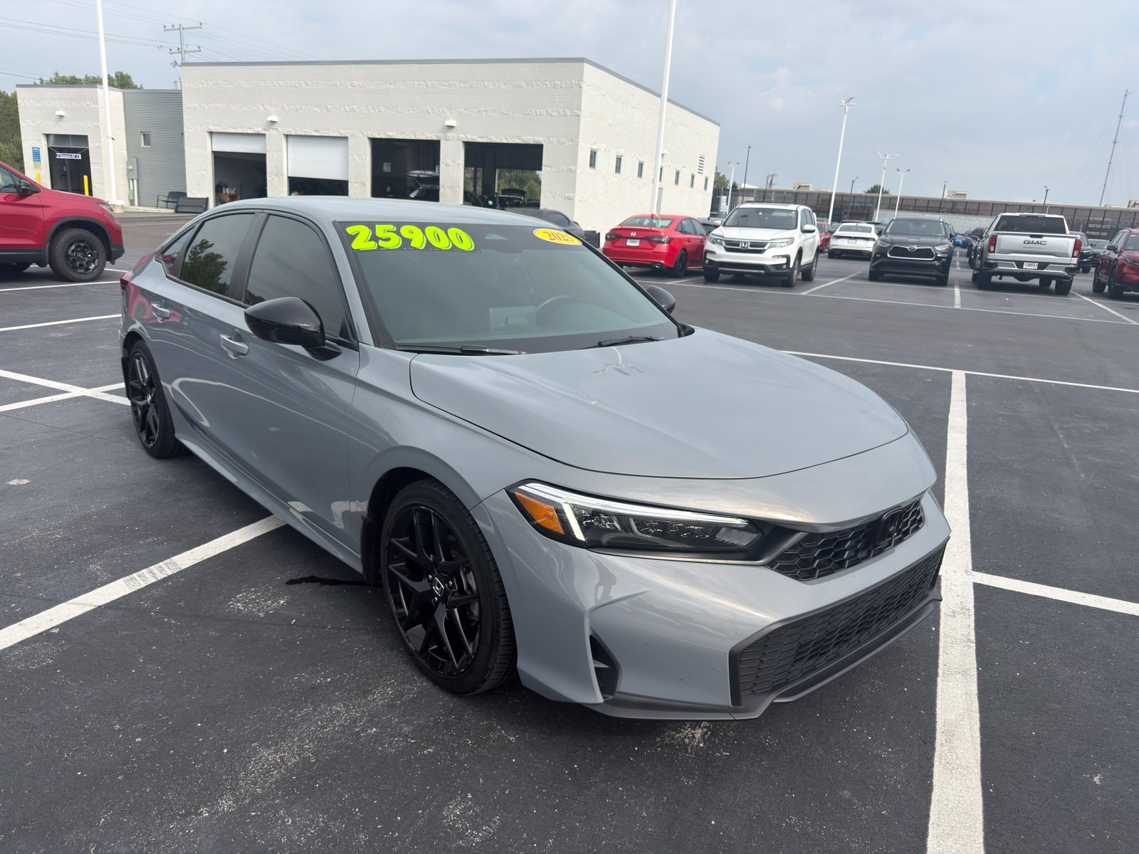 Used 2025 Honda Civic Sport image 8