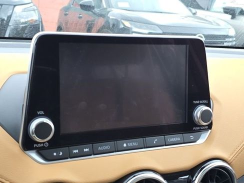 New 2025 Nissan Sentra SV w/ SV Premium Package image 8