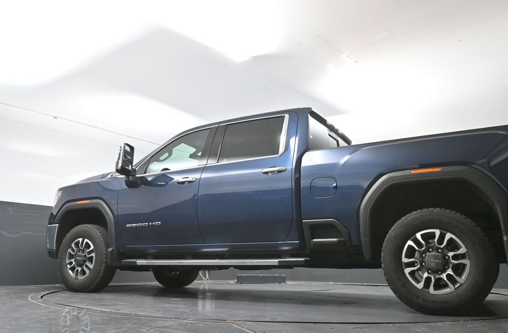 Used 2021 GMC Sierra 2500 SLT w/ SLT Premium Package AWD/4WD image 68