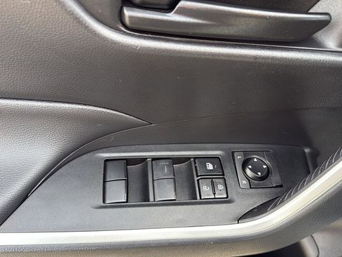 Used 2023 Toyota RAV4 LE image 29