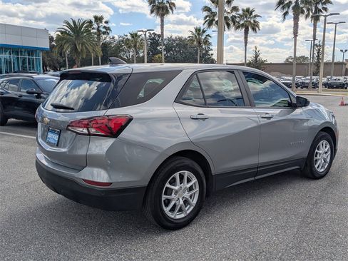 Certified 2023 Chevrolet Equinox LS w/ Driver Confidence II Package image 3