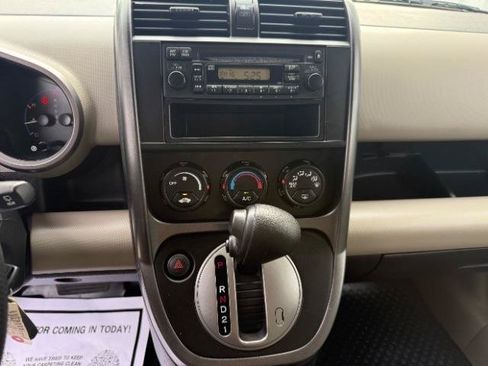 Used 2010 Honda Element LX image 22