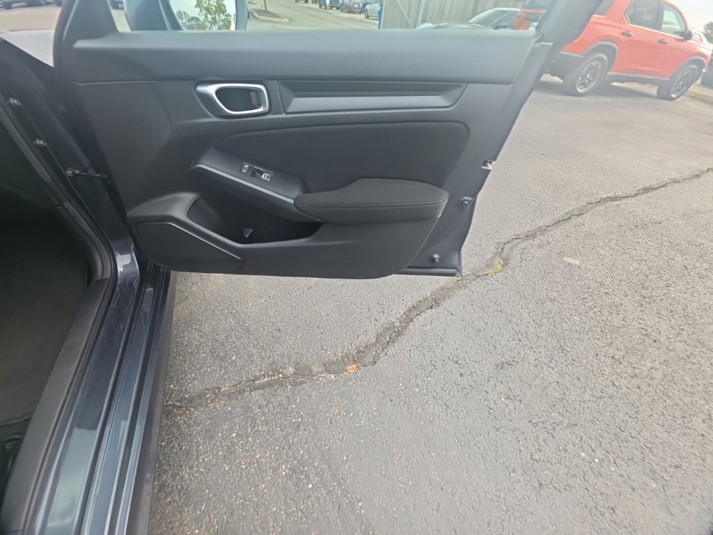 Used 2024 Honda Civic LX image 28