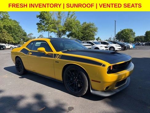 Used 2019 Dodge Challenger R/T Scat Pack w/ T/A Package RWD image 1