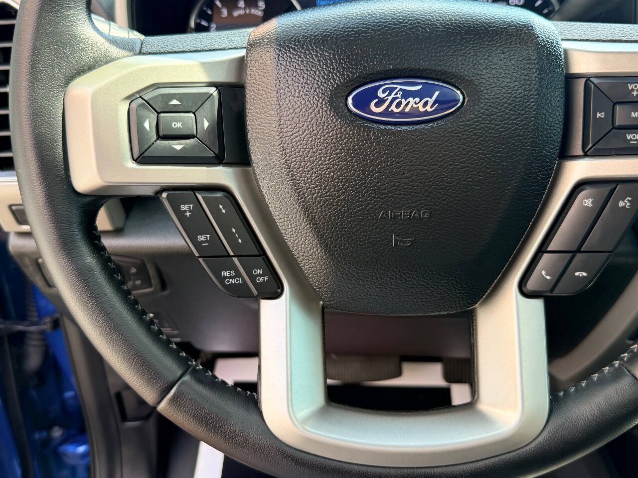 Used 2021 Ford F350 Lariat AWD/4WD image 26