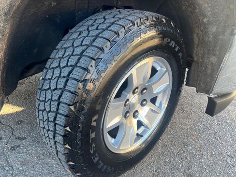 Used 2018 Chevrolet Silverado 1500 LT RWD image 20