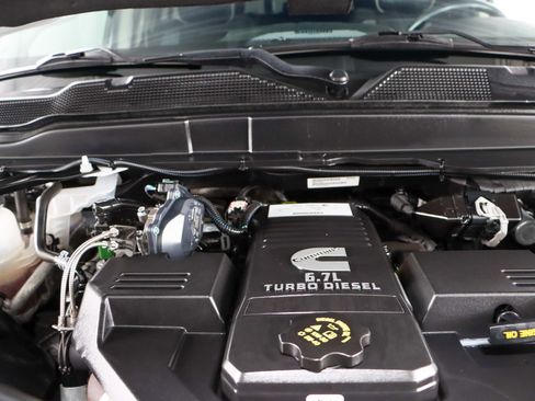 Used 2024 RAM 3500 Laramie w/ Bed Utility Group image 31