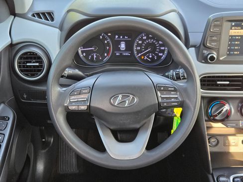 Used 2020 Hyundai Kona SE FWD image 26