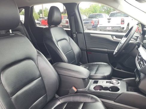 Used 2023 Ford Escape Platinum AWD/4WD image 7