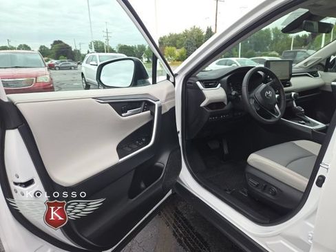 Used 2025 Toyota RAV4 Limited w/ Weather Package AWD/4WD image 1