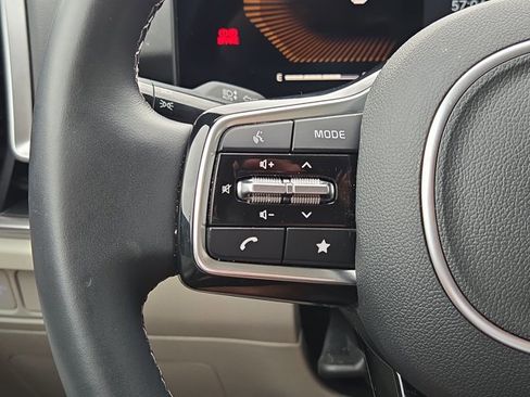 New 2025 Kia Sorento S AWD/4WD image 24