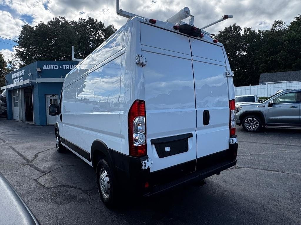 Used 2023 RAM ProMaster 3500 FWD image 4