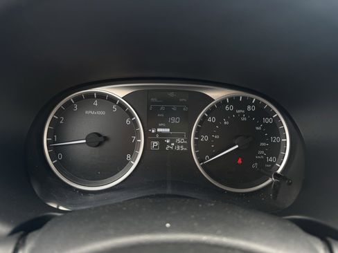 Used 2023 Nissan Kicks S w/ Interior Electronics Package image 15