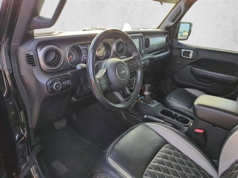 Used 2019 Jeep Wrangler Unlimited Sport S image 11