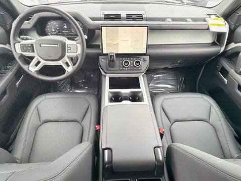 New 2026 Land Rover Defender 110 X-Dynamic SE AWD/4WD image 15