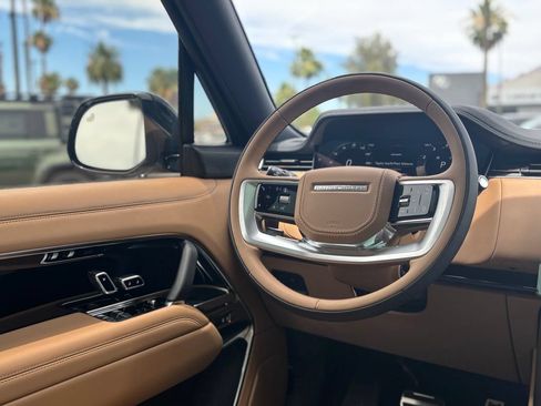 New 2026 Land Rover Range Rover SE AWD/4WD image 10