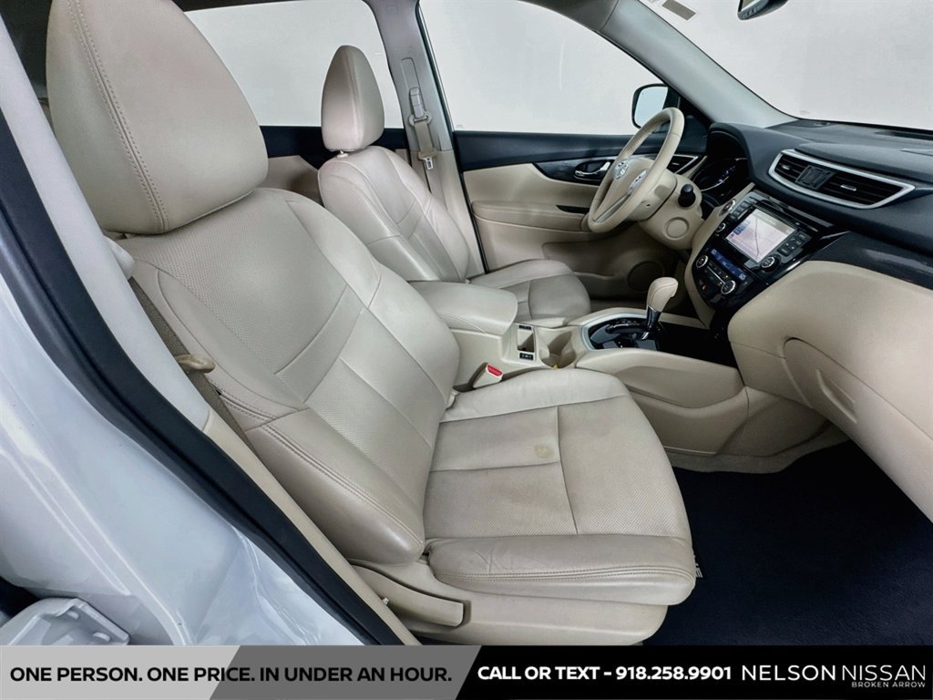 Used 2015 Nissan Rogue SL w/ SL Premium Package AWD/4WD image 30