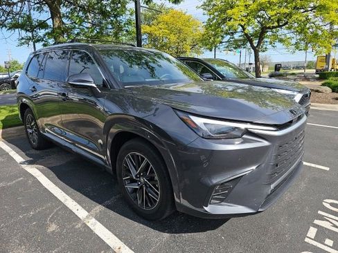 Used 2026 Lexus TX 350 AWD w/ Technology Package image 2