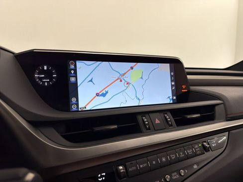 Certified 2020 Lexus ES 350 F Sport w/ Accessory Package 2 FWD image 28