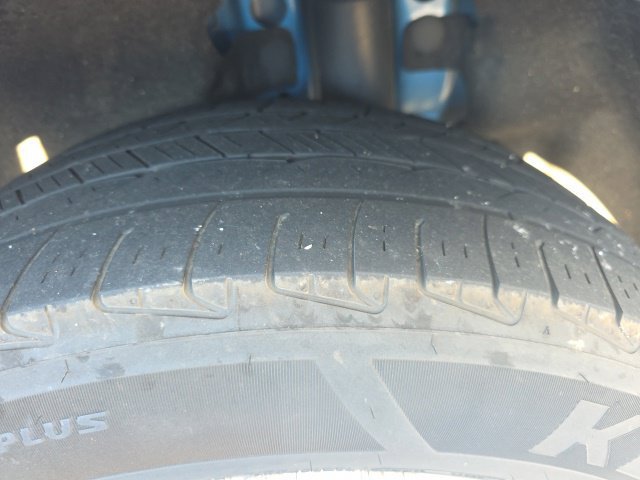 Used 2020 Ford Escape SE FWD image 13
