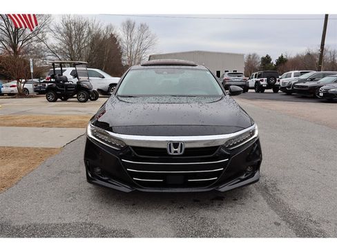 Used 2022 Honda Accord Touring image 10