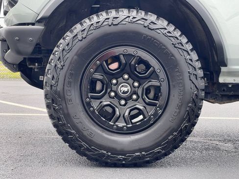 Used 2021 Ford Bronco First Edition AWD/4WD image 13